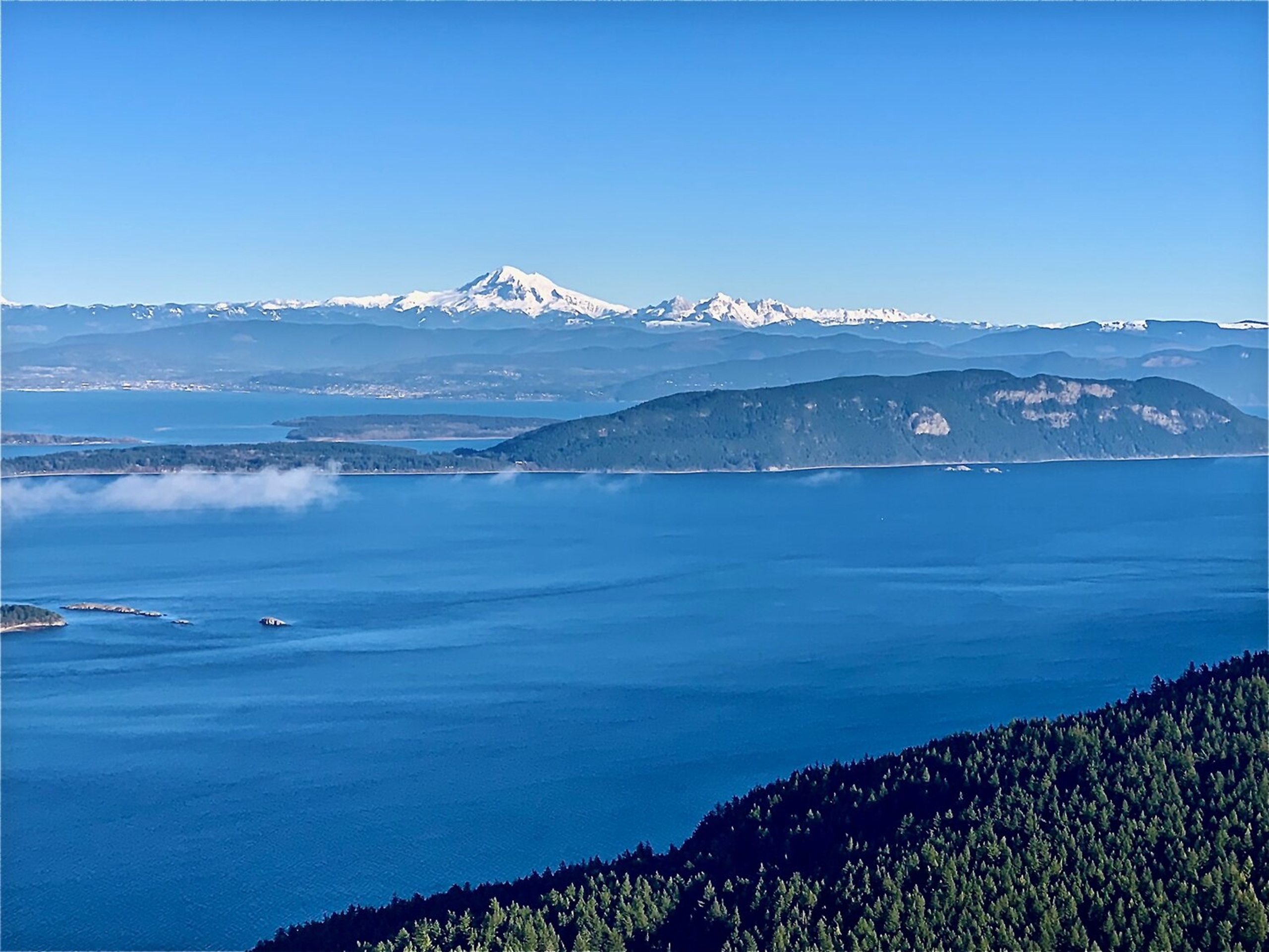 The Scenic Journey to Orcas Island Stays